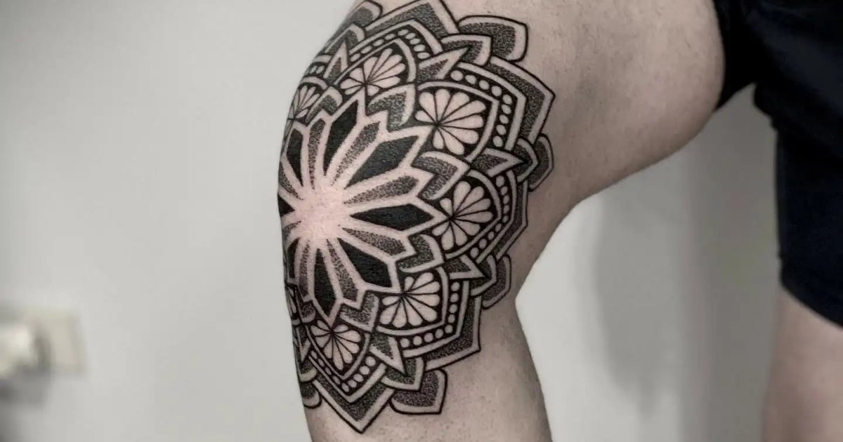73 Aesthetically Pleasing Kneecap Tattoo Ideas For Men In 2025 (1) 73 Aesthetically Pleasing Kneecap Tattoo Ideas For Men In 2025 (1)